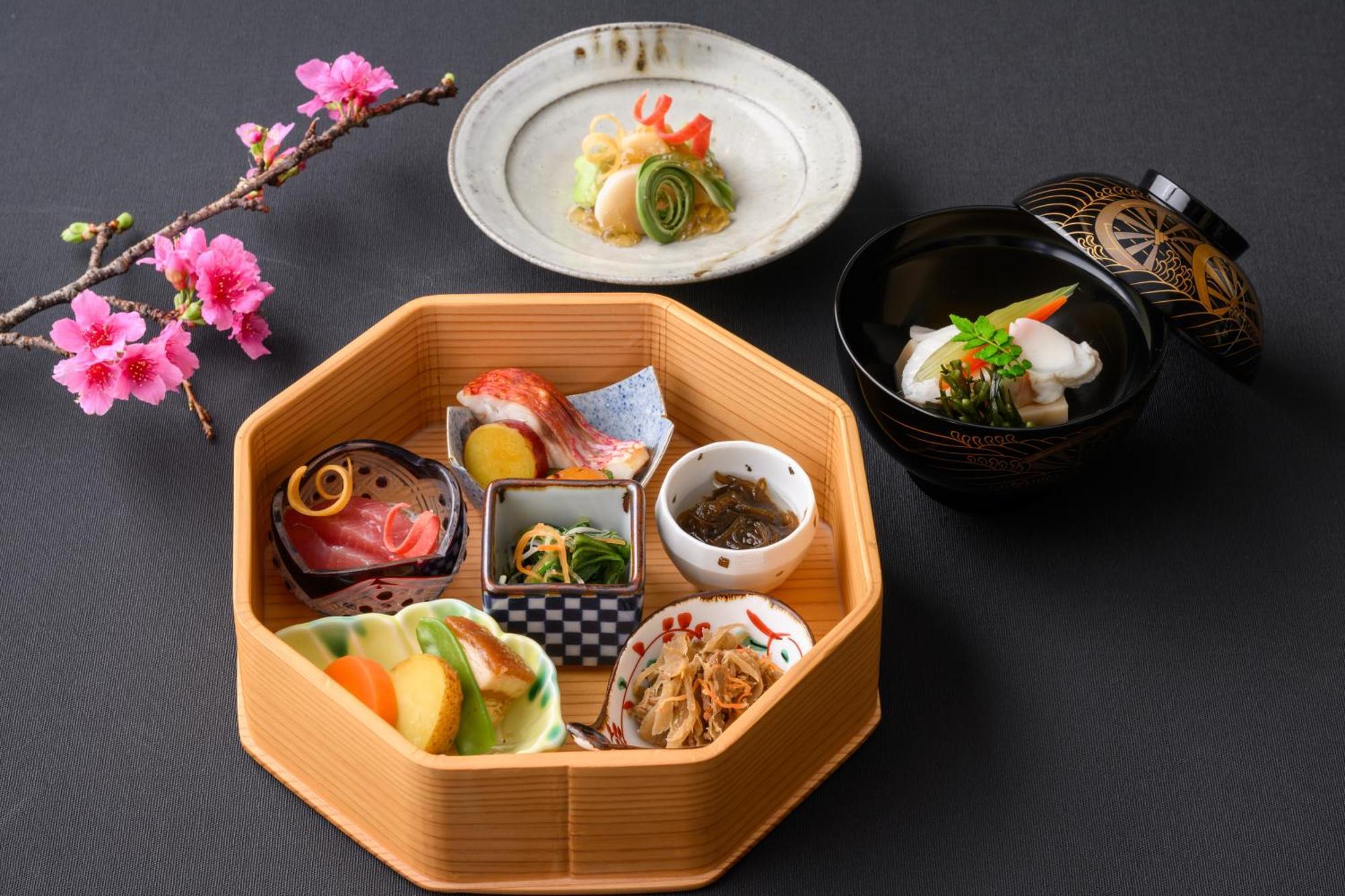 Hotel Monterey Okinawa Spa & Resort Onna Eksteriør bilde Shōkadō bentō